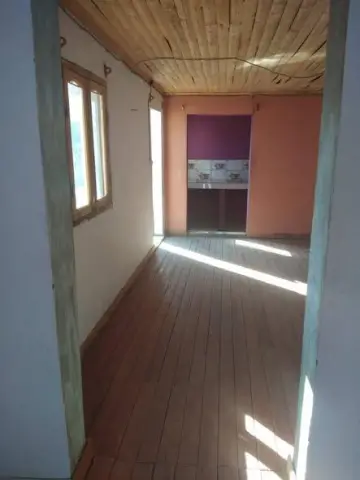 Trano Ahofa 1 ch. à louer — Antehiroka — 250 000 Ar | Fonenako