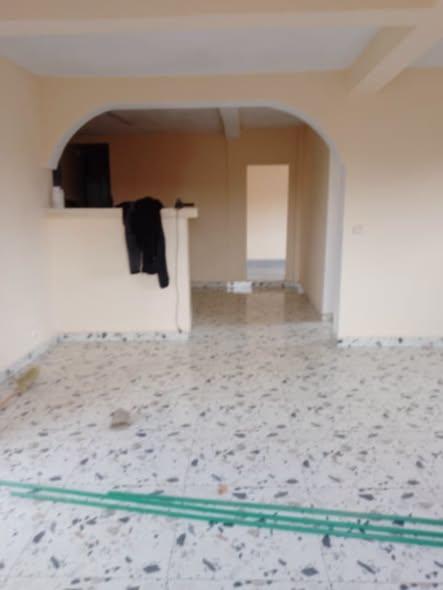 Appartement 3 ch. à louer — Itaosy - photo 2