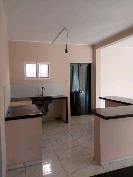Maison 4 ch. à louer — Andranomena - photo 1