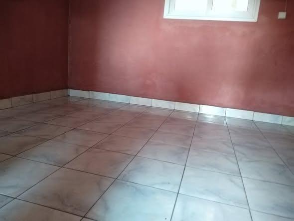 Maison 2 ch. à louer — Ambanidia - photo 1