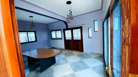 Bureau 2 pièces à louer — Anosizato 2… — 1 500 000 Ar | Fonenako