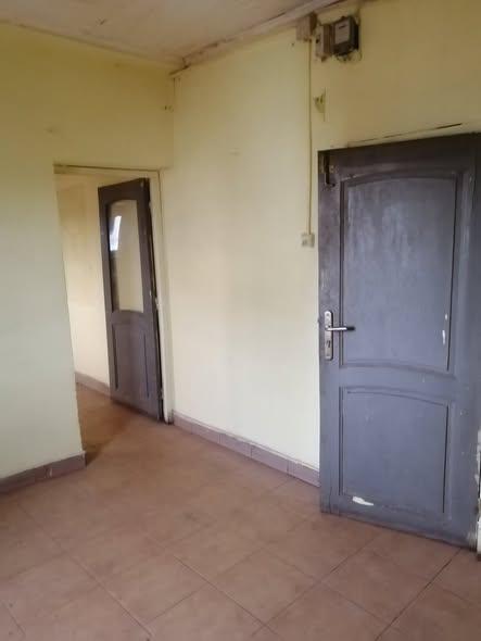 Trano Ahofa 2 ch. à louer — 67ha - photo 2