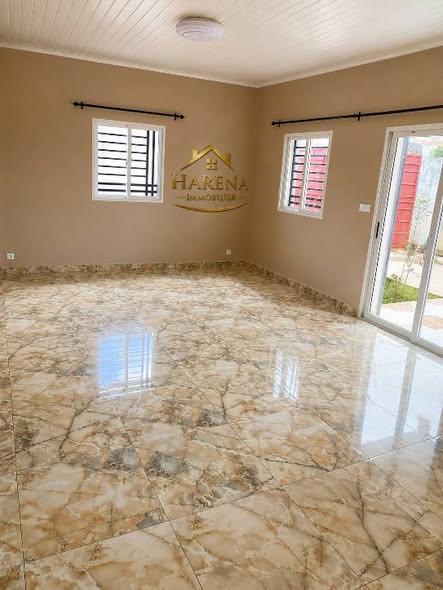 Appartement 1 ch. à louer — Ambohidratrimo - photo 2