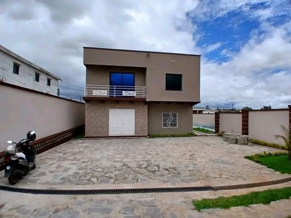 Maison 3 ch. à vendre — Ambohidratrimo - photo 5