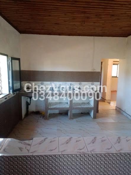 Maison 3 ch. à louer — Iavoloha - photo 3