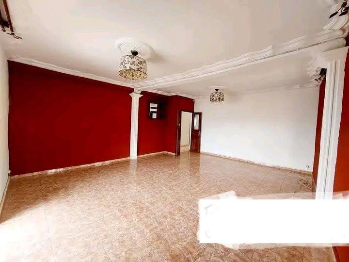 Villa 3 niveaux avec piscine — Alasora Mahatsinjo, Antananarivo - photo 4