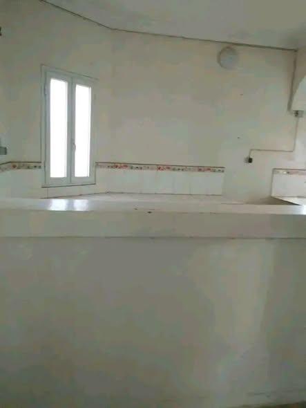 Maison 4 ch. à louer — Andoharanofotsy - photo 4