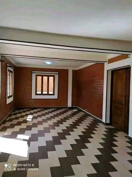 Maison à louer — Malaza - photo 4