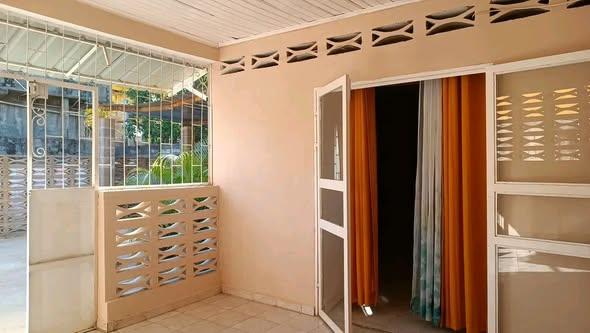 Maison 2 ch. à louer — Mahajanga - photo 4