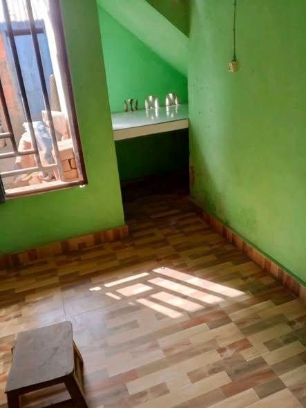Appartement 1 ch. à louer — Ambatolampy - photo 2