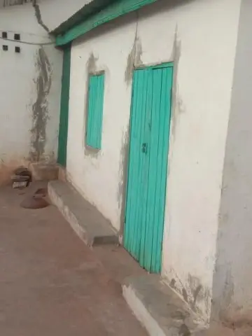 Trano Ahofa 19 ch. à louer — Ankatso — 160 000 Ar | Fonenako