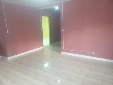 Maison 4 ch. à louer — Ivato — 1 200 000 Ar | Fonenako
