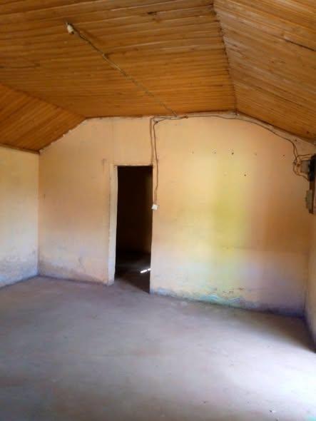 Maison 2 ch. à louer — Amboditsiry - photo 3