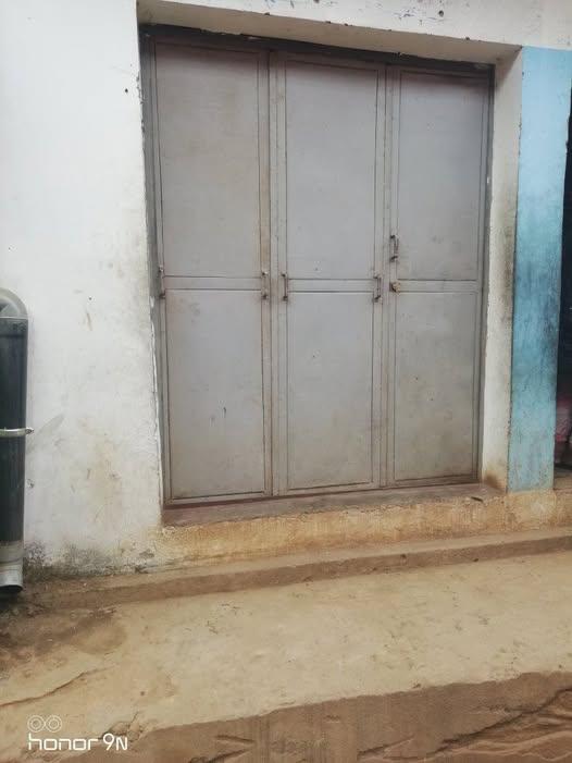 Local commercial à louer — Ambohitrarahaba - photo 1