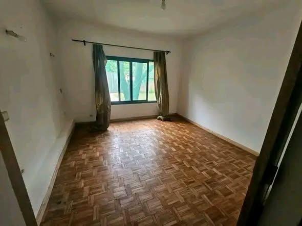 Maison 3 ch. à louer — Ambohibao - photo 2