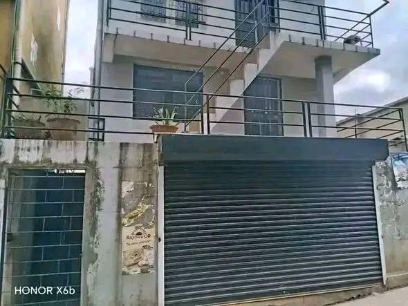 Maison 3 ch. à louer — Ambohitsoa - photo 1