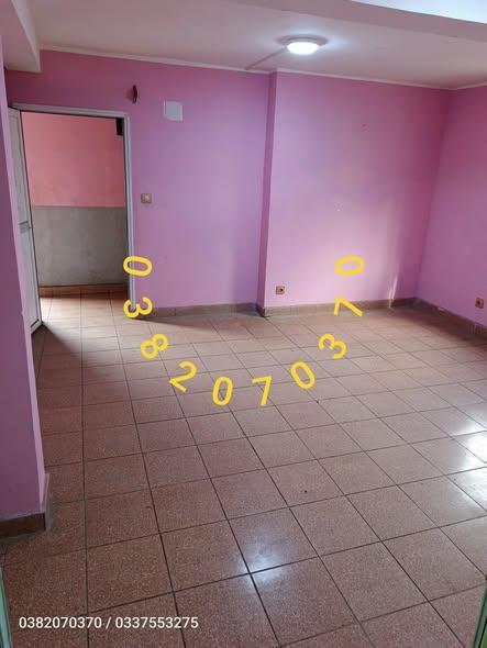 Bureau 1 ch. à louer — 67ha - photo 3