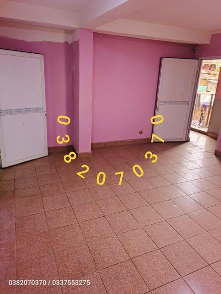 Bureau 1 ch. à louer — 67ha - photo 4