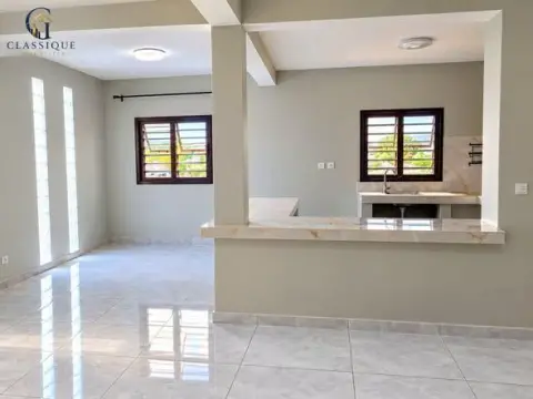 Appartement 2 ch. à louer — Mandrosoa — 1 000 000 Ar | Fonenako