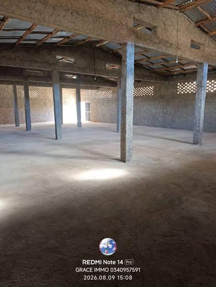 Entrepôt 250 m² à louer — Iavoloha - photo 3