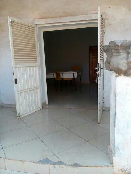 Bureau 100 m² à louer — Analamahitsy - photo 1