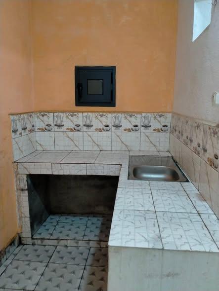 Trano Ahofa 2 ch. à louer — Ampasika - photo 3