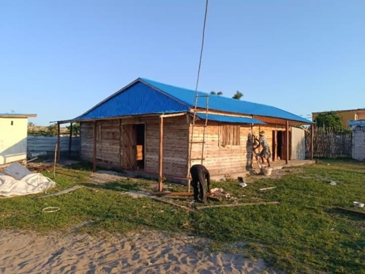 Maison 8 ch. à louer — Ambalamanasy - photo 1