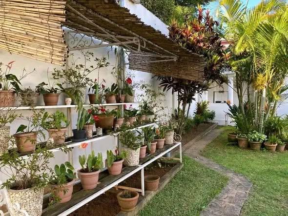 Maison 3 ch. à louer — Morondava - photo 2