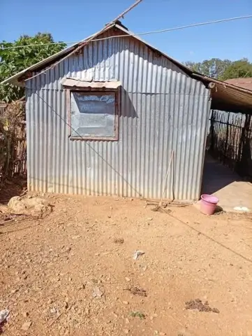 Maison 2 ch. 200 m² à vendre… — 11 000 000 Ar | Fonenako