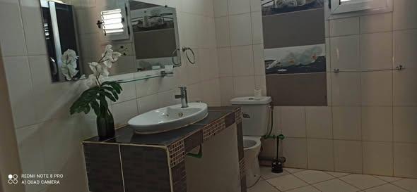 Maison 4 ch. à louer — Mahajanga - photo 1