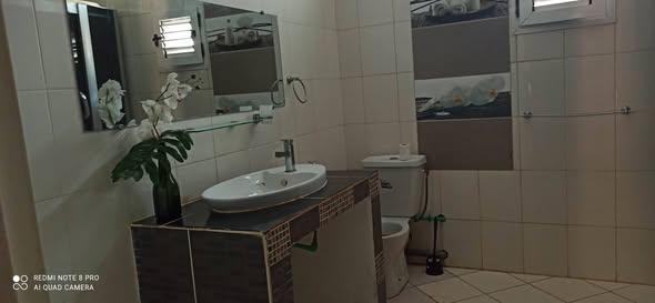 Maison 4 ch. à louer — Mahajanga - photo 5