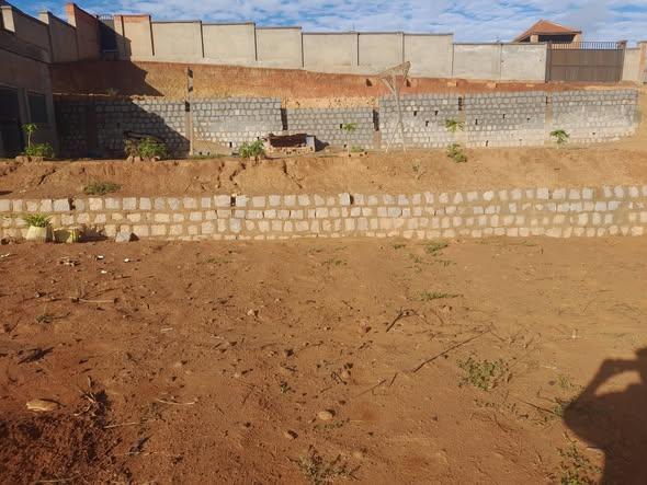 Maison 2 ch. 1 550 m² à vendre — Ambohijanaka - photo 3