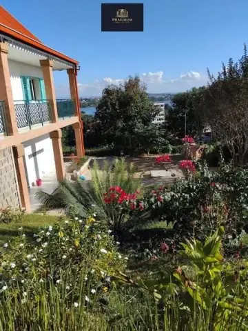 Appartement 1 ch. 50 m² à louer… — 2 700 000 Ar | Fonenako