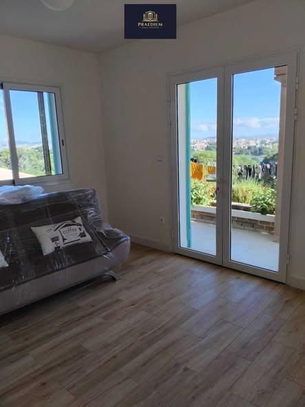 Appartement 1 ch. 50 m² à louer — Ankorondrano - photo 5