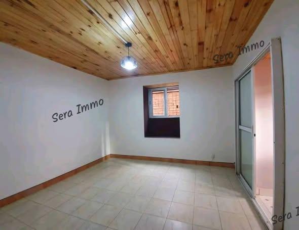 Maison 3 ch. à louer — Ankorondrano - photo 2