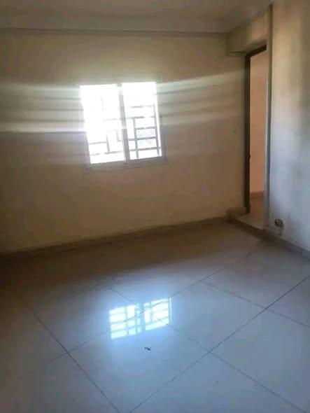 Colocation 4 ch. à louer — Ambohipo - photo 3