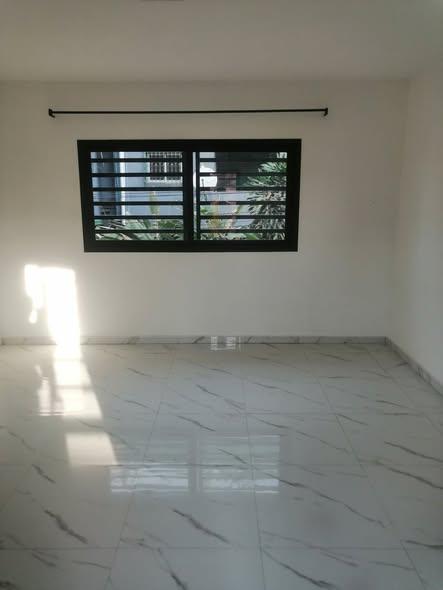 Appartement 2 ch. à louer — Talatamaty - photo 3
