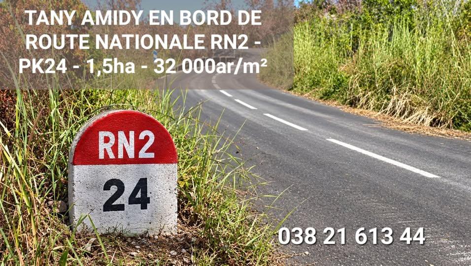 Terrain 15 000 m² à vendre — Route - photo 1
