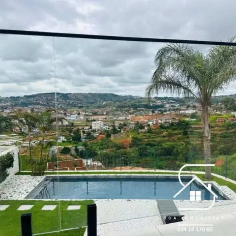 Maison 1 ch. à vendre — Ambohimangakely
