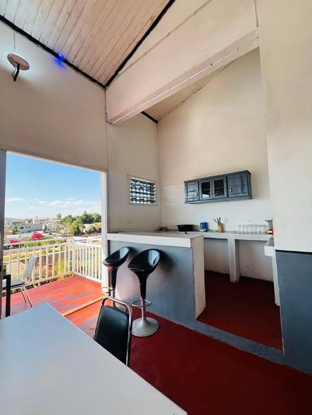 Appartement à louer — Ampitatafika - photo 2