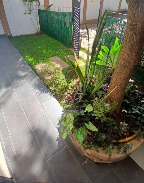 Appartement 2 ch. à louer — Ambohitrarahaba - photo 1
