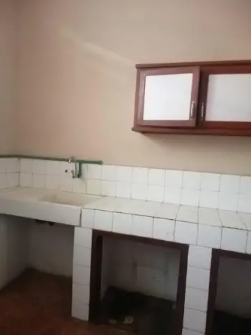 Local commercial à louer — Tanjombato — 1 160 000 Ar | Fonenako