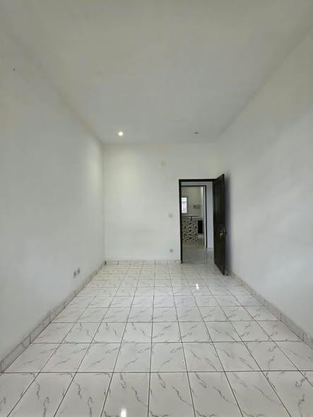 Bureau 3 ch. à louer — Ambohimanambola - photo 2