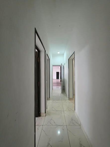 Bureau 3 ch. à louer — Ambohimanambola - photo 5