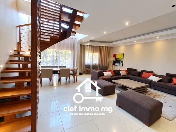 Appartement 1 ch. 189 m² à louer — Ambatobe - photo 2