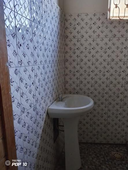 Maison 2 ch. à louer — Nosy Be - photo 1