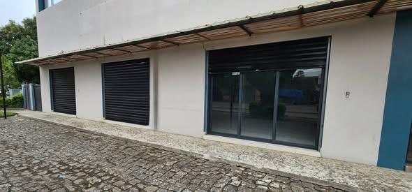 Bureau 140 m² à louer — Toamasina - photo 2