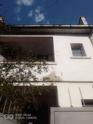 Bureau 2 pièces à louer — Ambanidia 2 ch. — 700 000 Ar | Fonenako