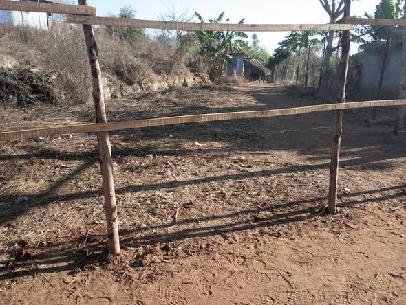 Terrain 300 m² à vendre — Mahajanga - photo 2