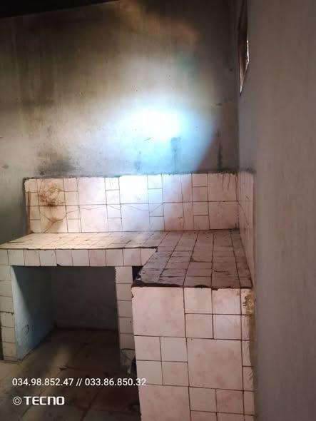 Trano Ahofa à louer — Ambatomainty - photo 3